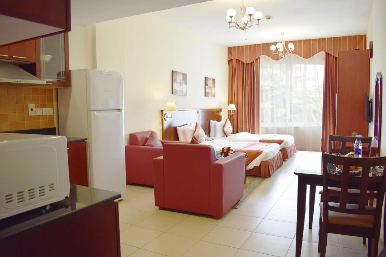 Dunes Hotel Apartment Al Qusais Дубай Экстерьер фото